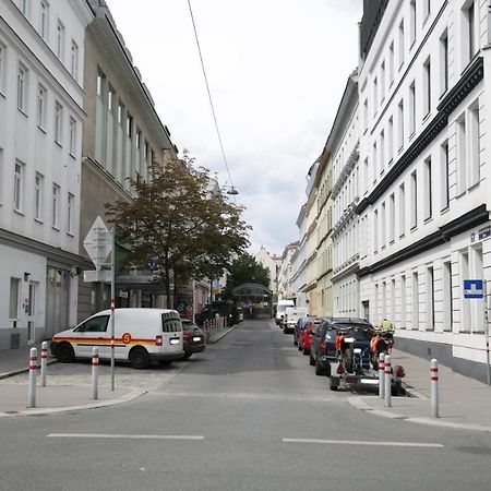Vienna Gold Apartments - Contactless Check In Dış mekan fotoğraf