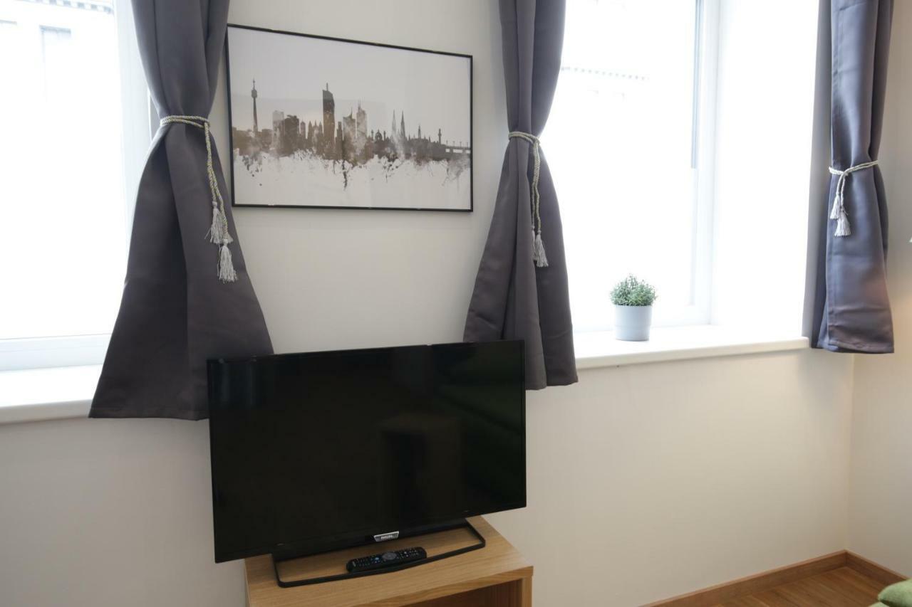 Vienna Gold Apartments - Contactless Check In Dış mekan fotoğraf